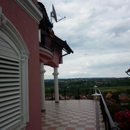 Manor Villa Heviz Exterior photo